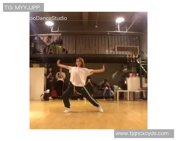 北京街舞队的风格转换与表现分析探讨其得失与未来发展方向